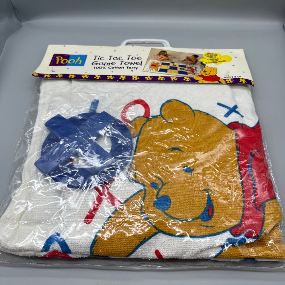 Vintage Disney Winnie the Pooh & Tigger Tic Tac Toe Beach Towel New Old Stock